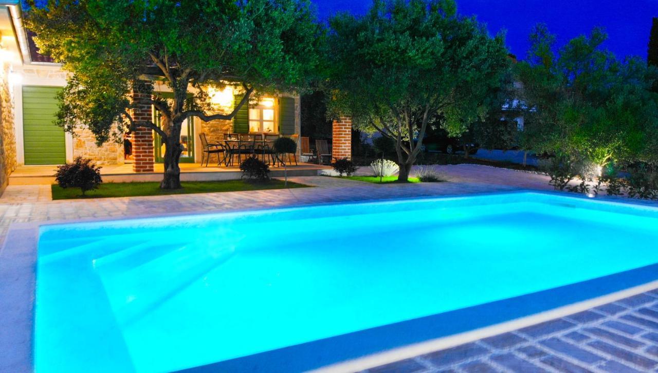 Vacation Home Mate Ceko Sukošan Kültér fotó