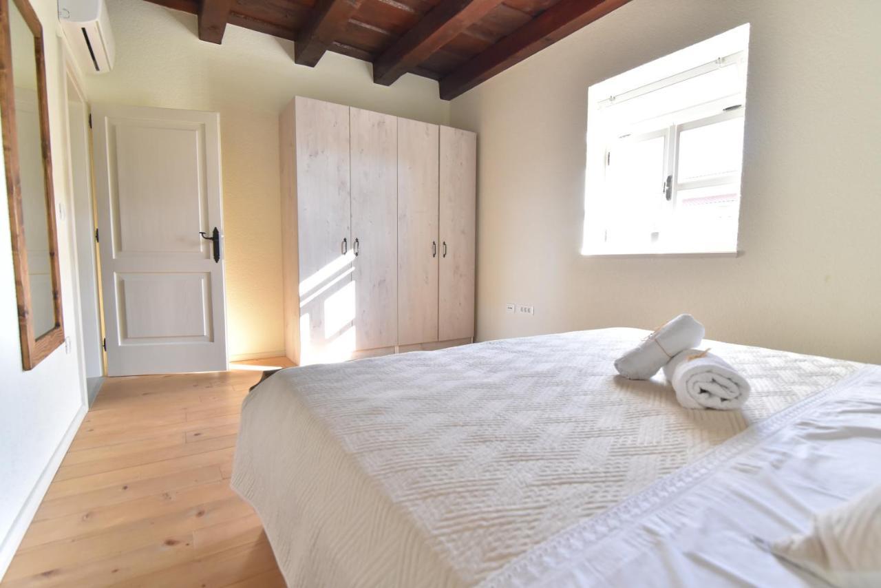 Vacation Home Mate Ceko Sukošan Kültér fotó