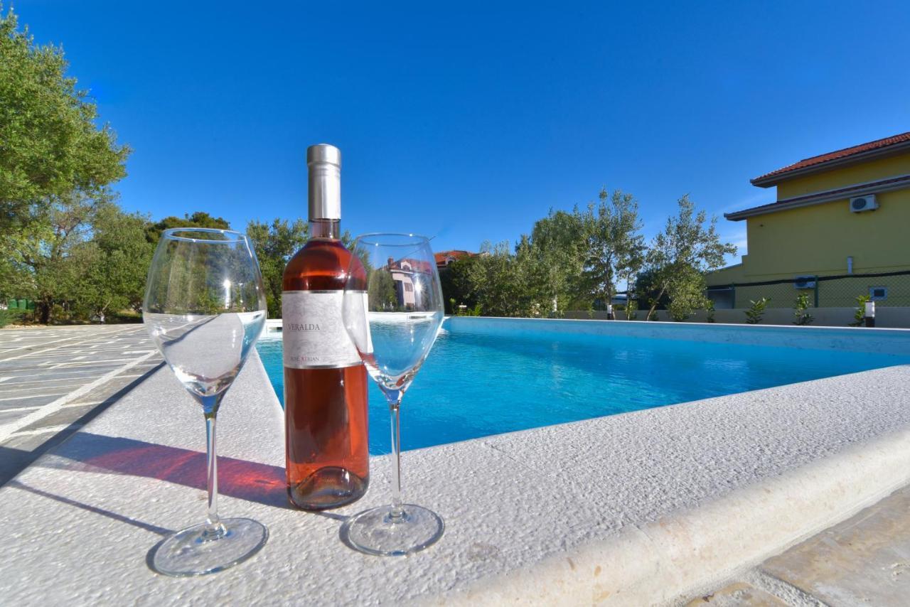Vacation Home Mate Ceko Sukošan Kültér fotó