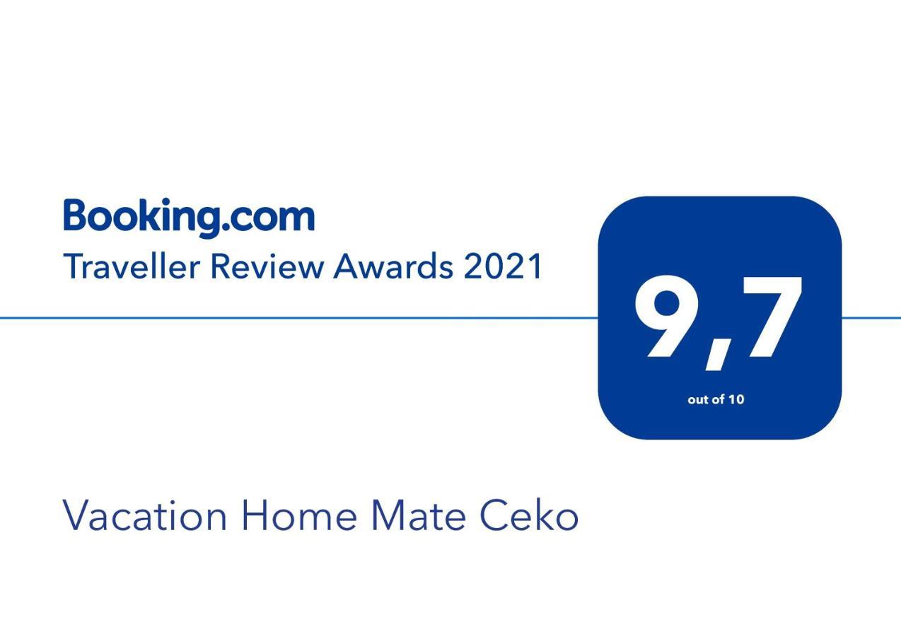 Vacation Home Mate Ceko Sukošan Kültér fotó